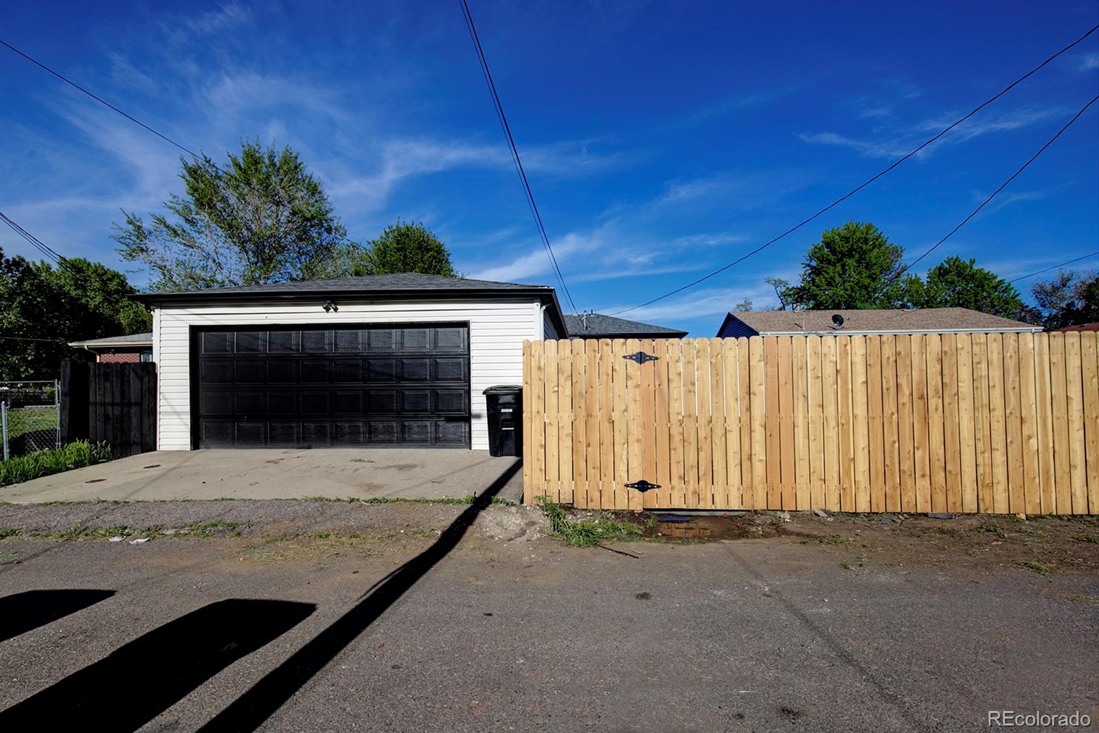 MLS Image #37 for 3255 n saint paul street,denver, Colorado