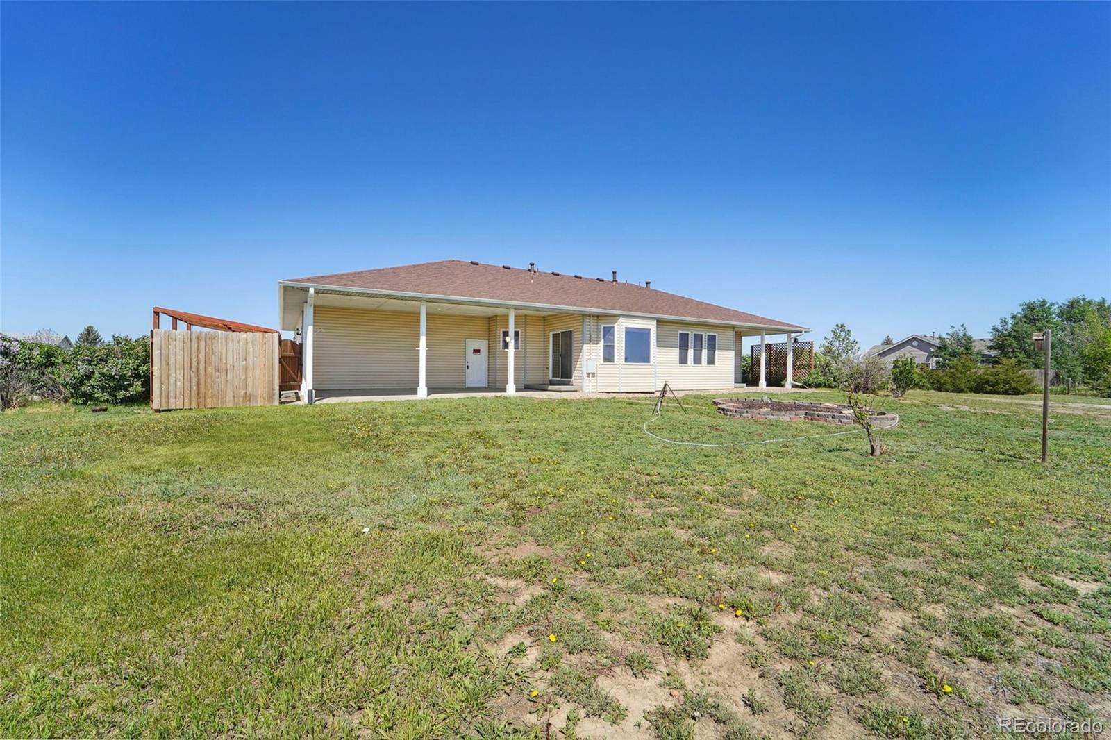 MLS Image #32 for 828  pawnee street,strasburg, Colorado