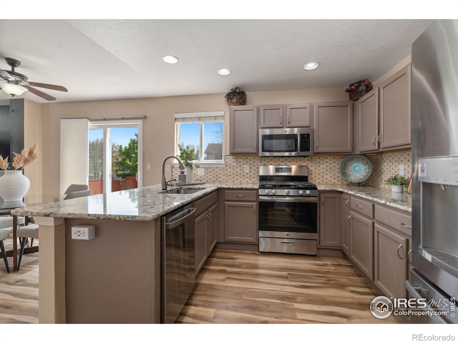 MLS Image #13 for 1233  intrepid drive,fort collins, Colorado