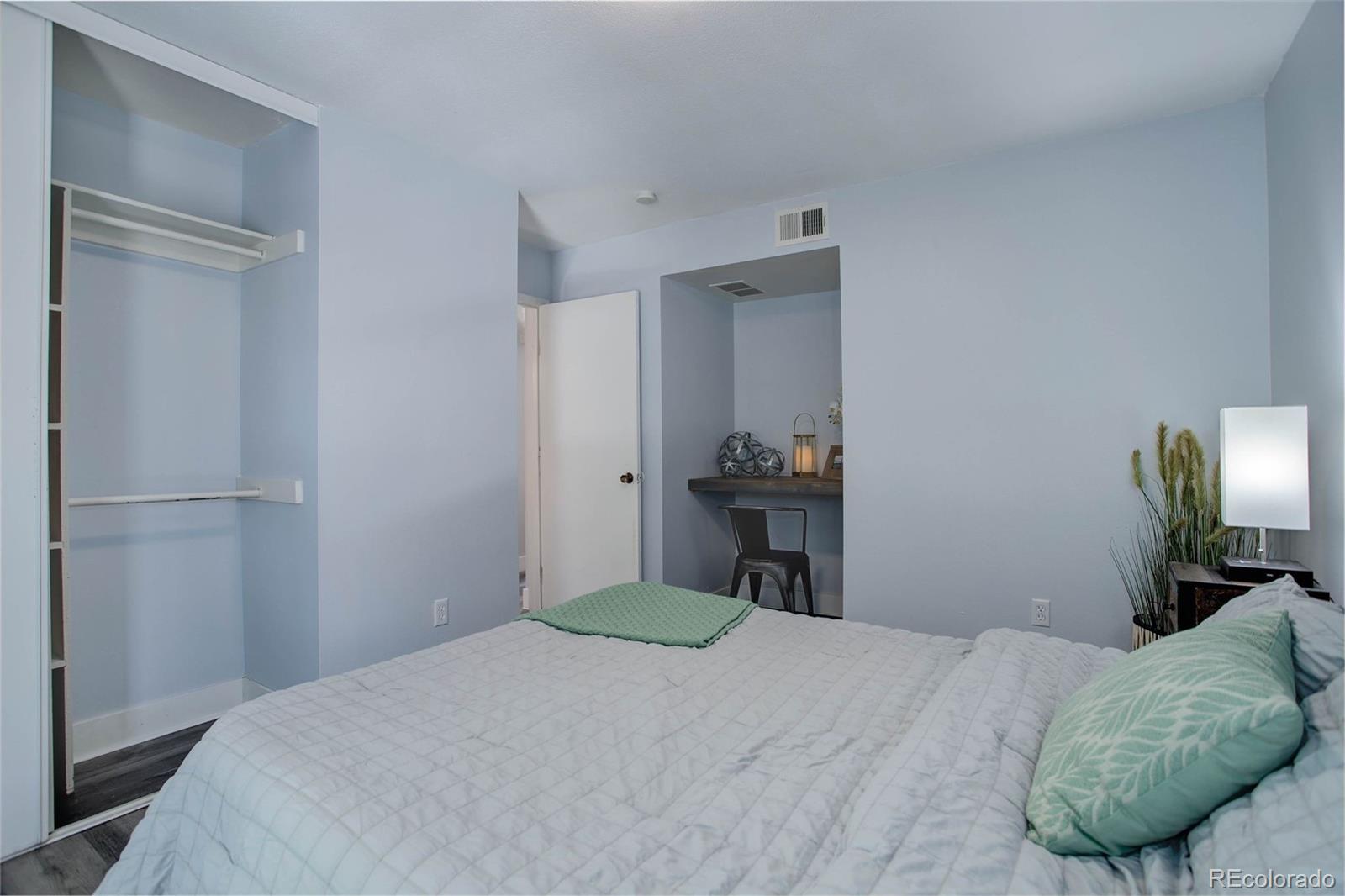 MLS Image #29 for 3550 s harlan street,denver, Colorado