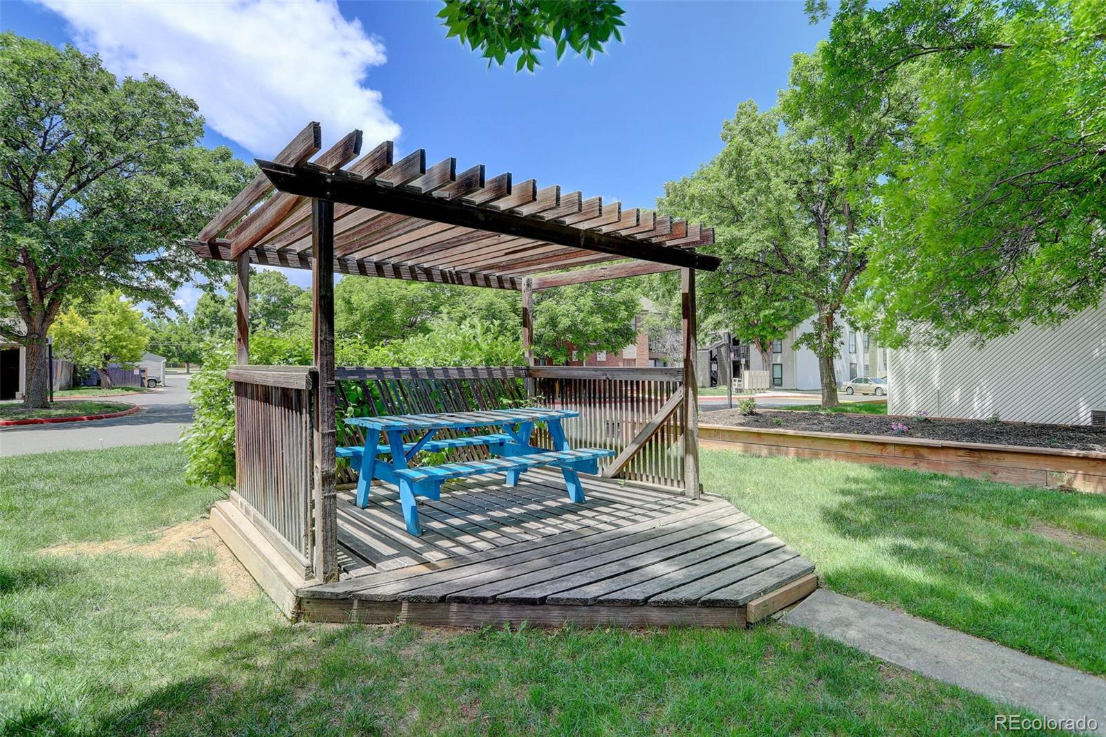 MLS Image #37 for 3550 s harlan street,denver, Colorado