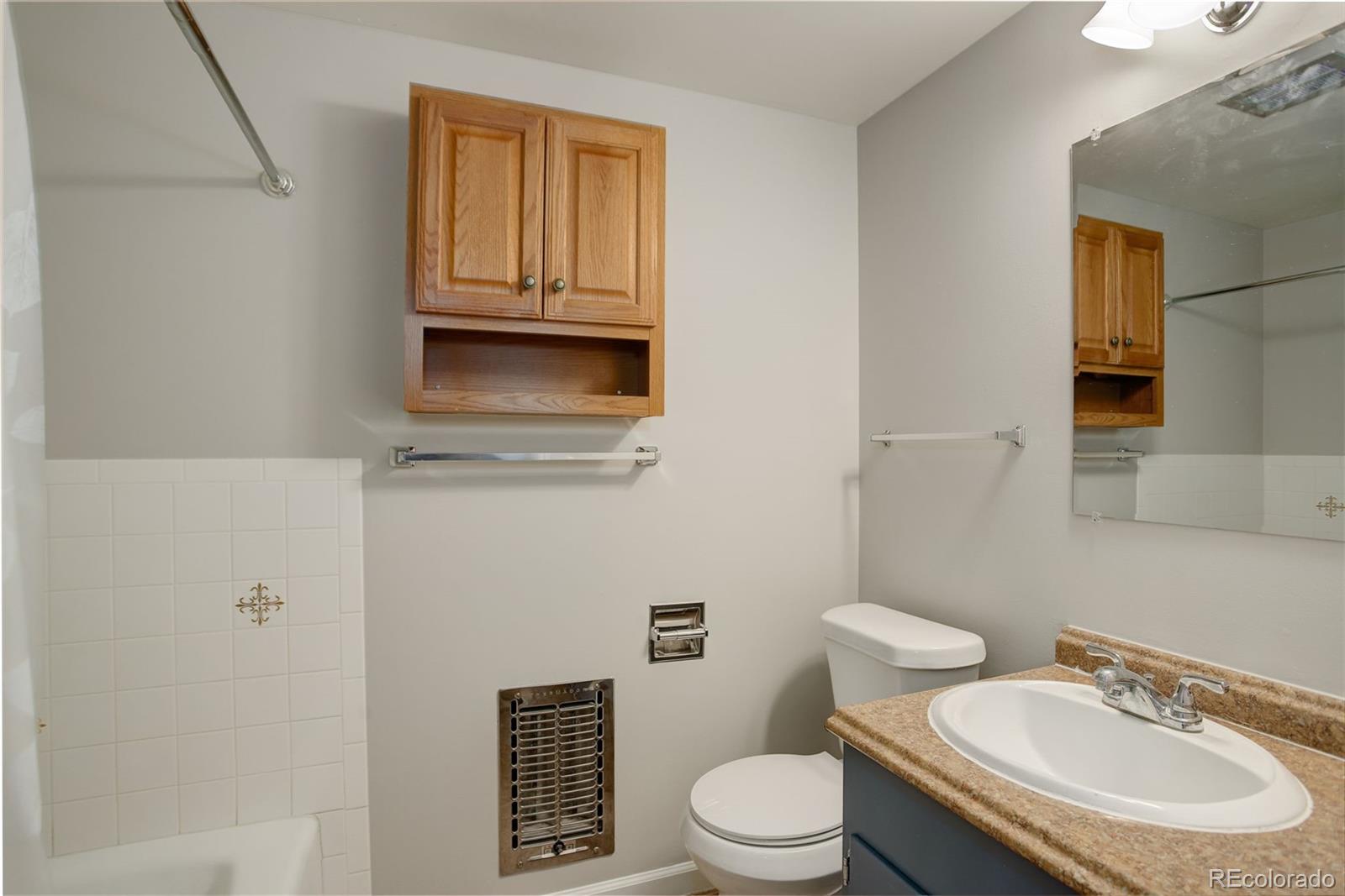 MLS Image #22 for 2203 s holly street,denver, Colorado