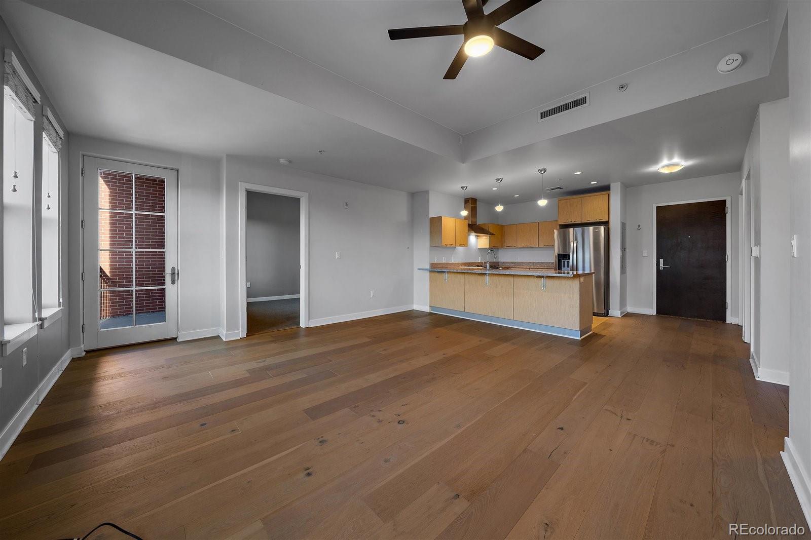 MLS Image #6 for 410  acoma street,denver, Colorado