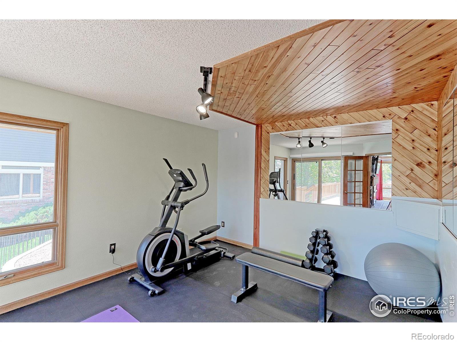 MLS Image #15 for 2248  country club loop,westminster, Colorado