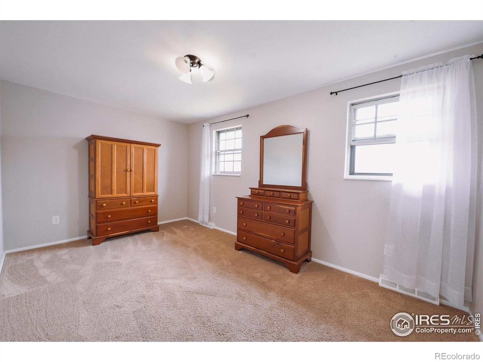 MLS Image #10 for 3119 s dayton court,denver, Colorado