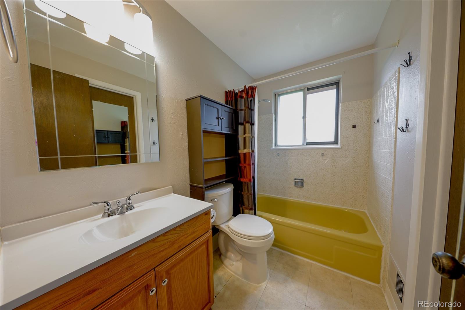 MLS Image #13 for 3119 s dayton court,denver, Colorado