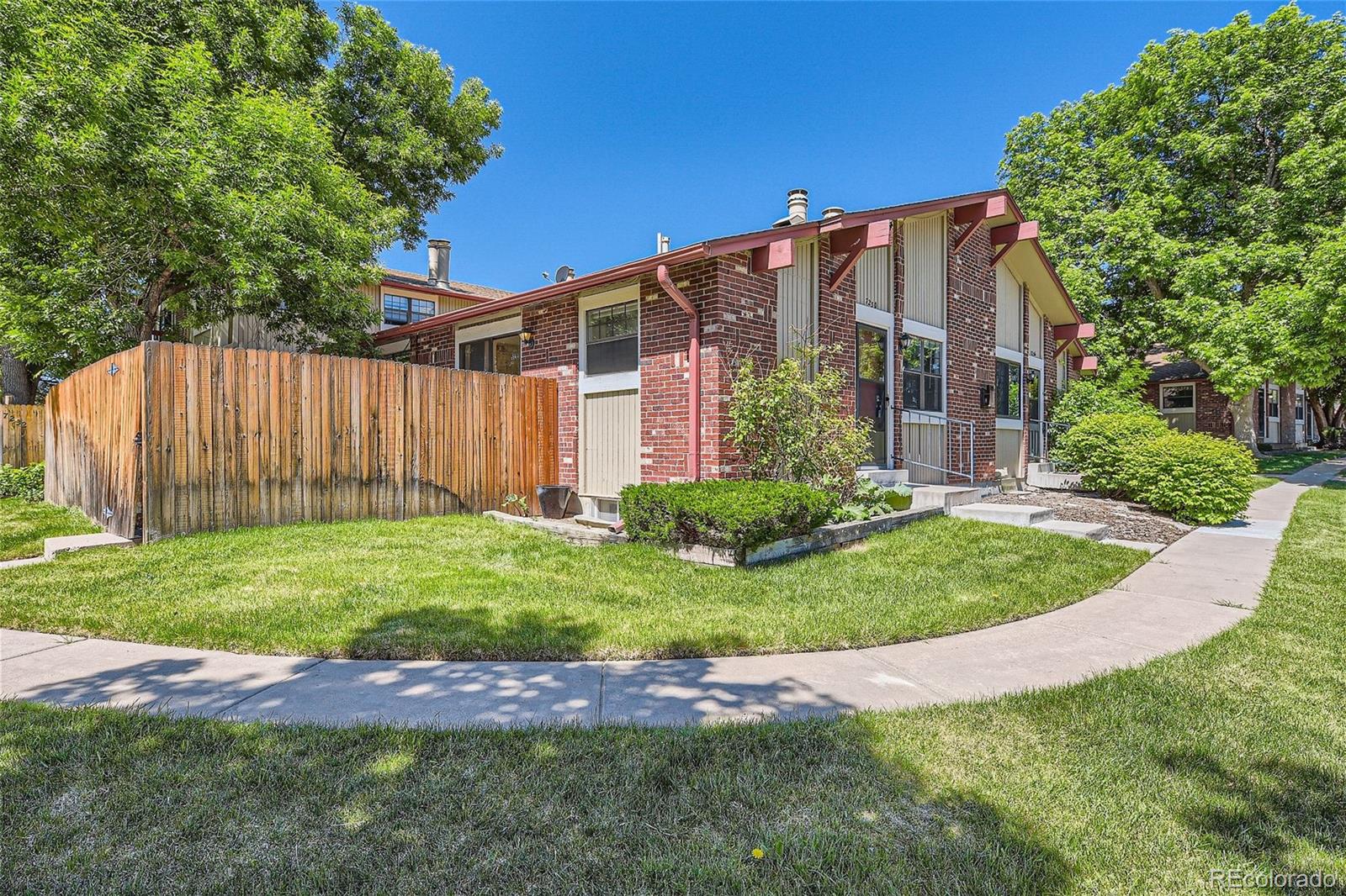 MLS Image #5 for 7230 w portland avenue,littleton, Colorado