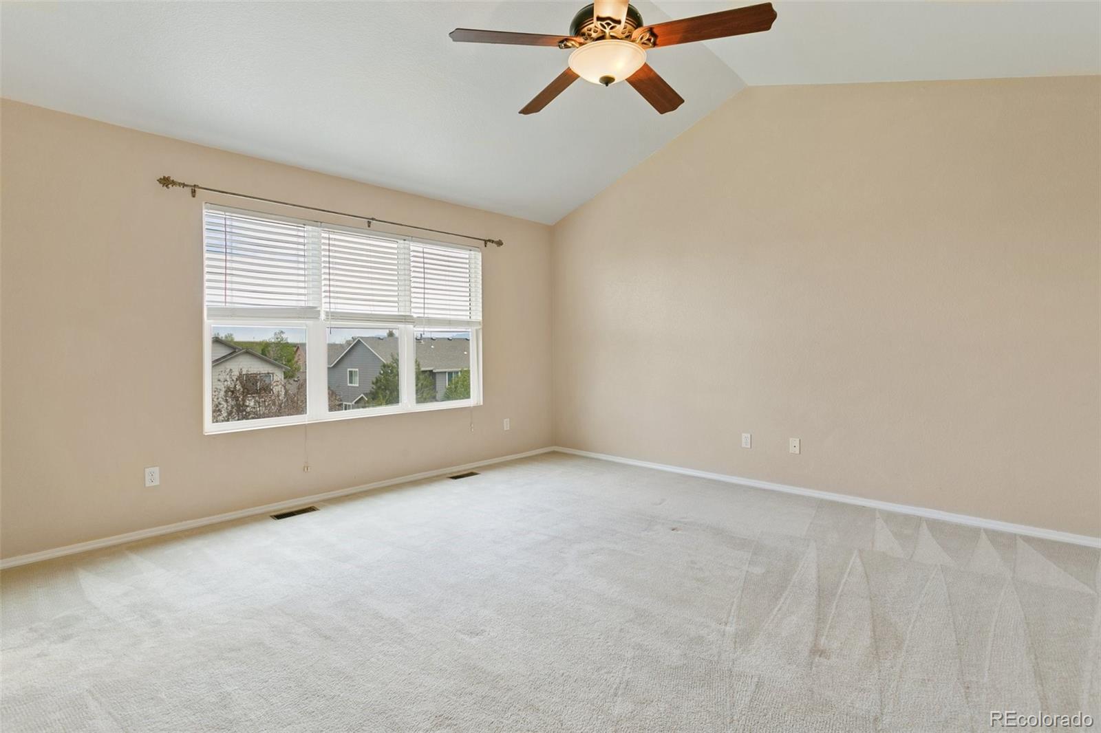 MLS Image #12 for 9704  stoneglen drive,colorado springs, Colorado