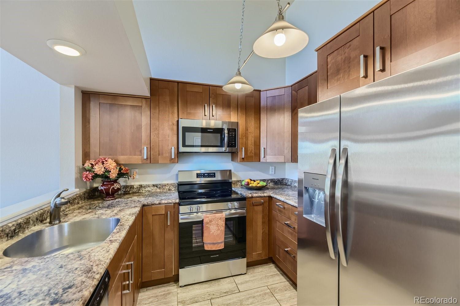 MLS Image #9 for 9272  hickory circle,highlands ranch, Colorado