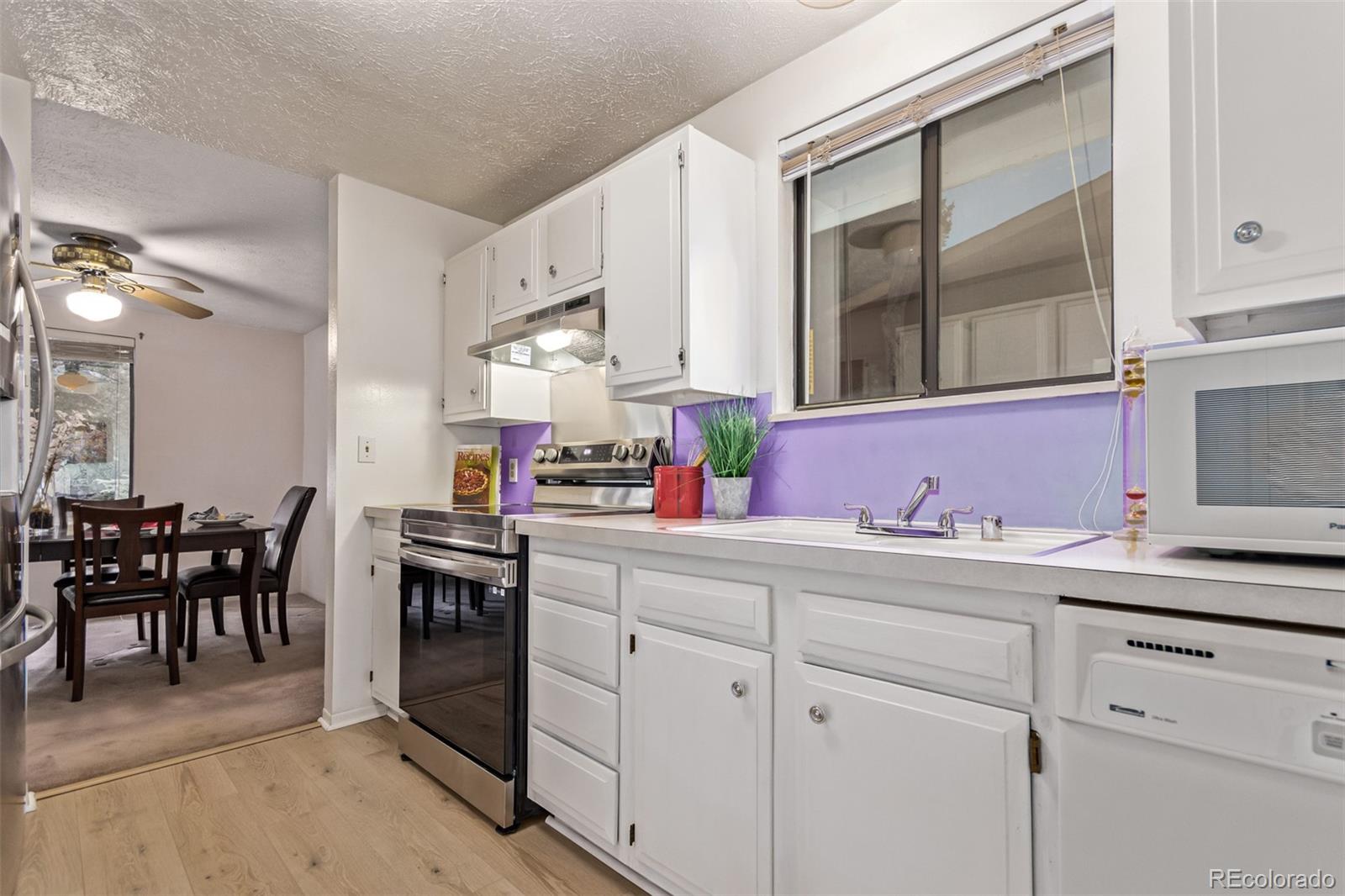 MLS Image #12 for 943  yew court,longmont, Colorado