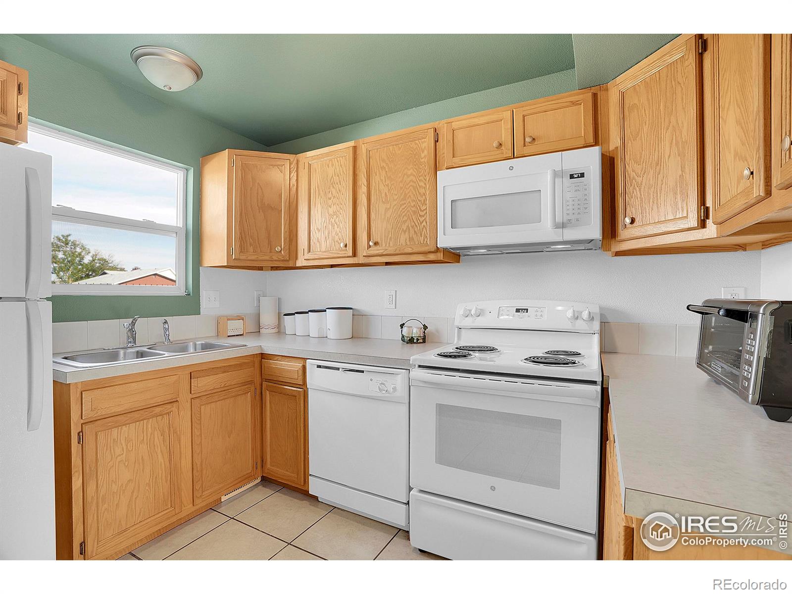 MLS Image #10 for 403  monico gardens drive,evans, Colorado