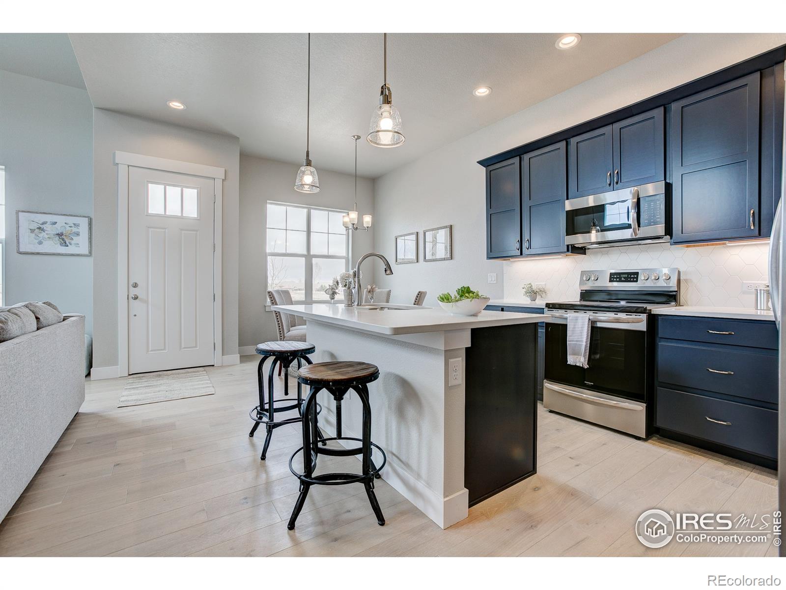 MLS Image #3 for 4193  trapper lake drive,loveland, Colorado