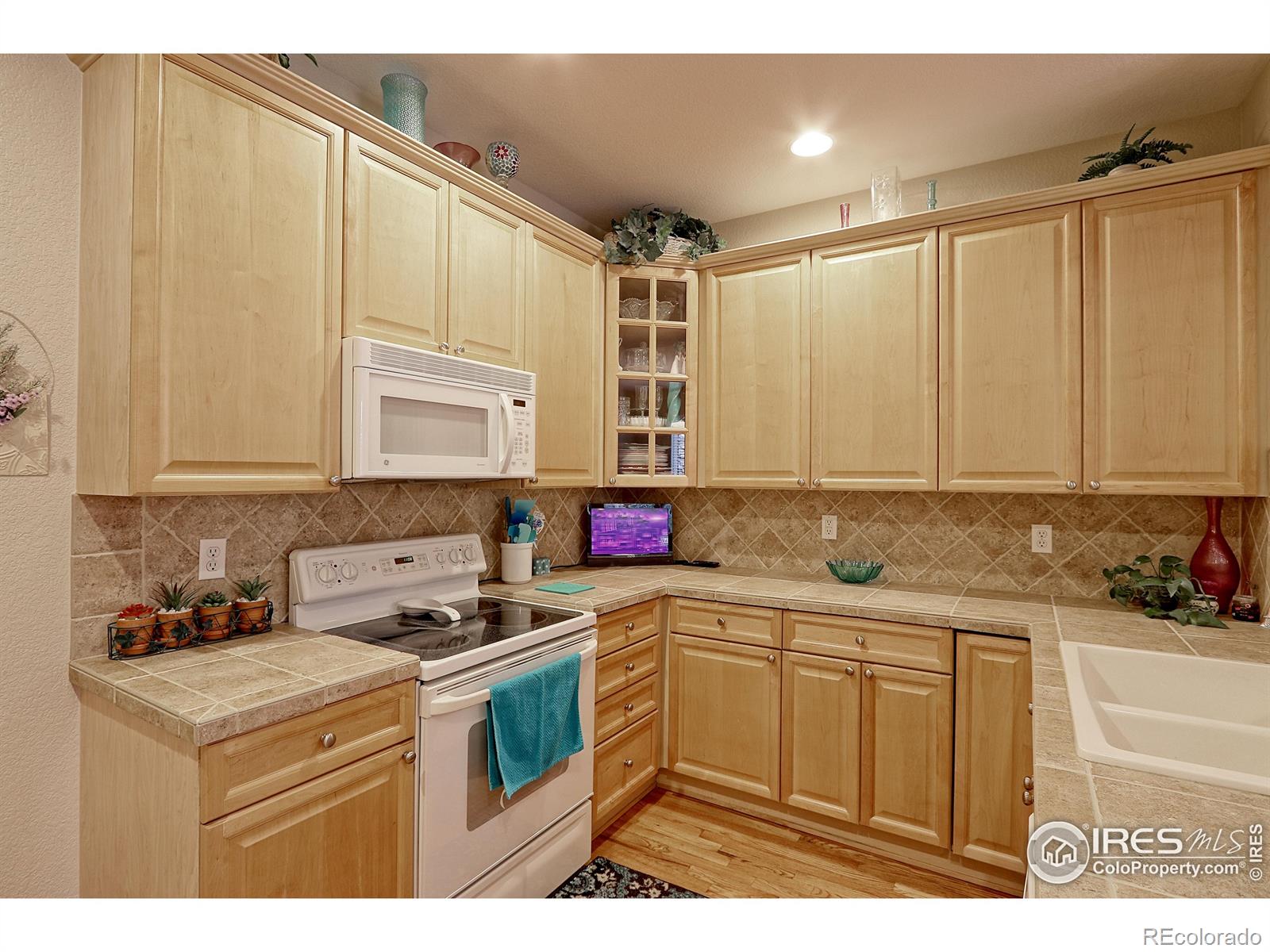 MLS Image #8 for 3865 w 104th drive,westminster, Colorado