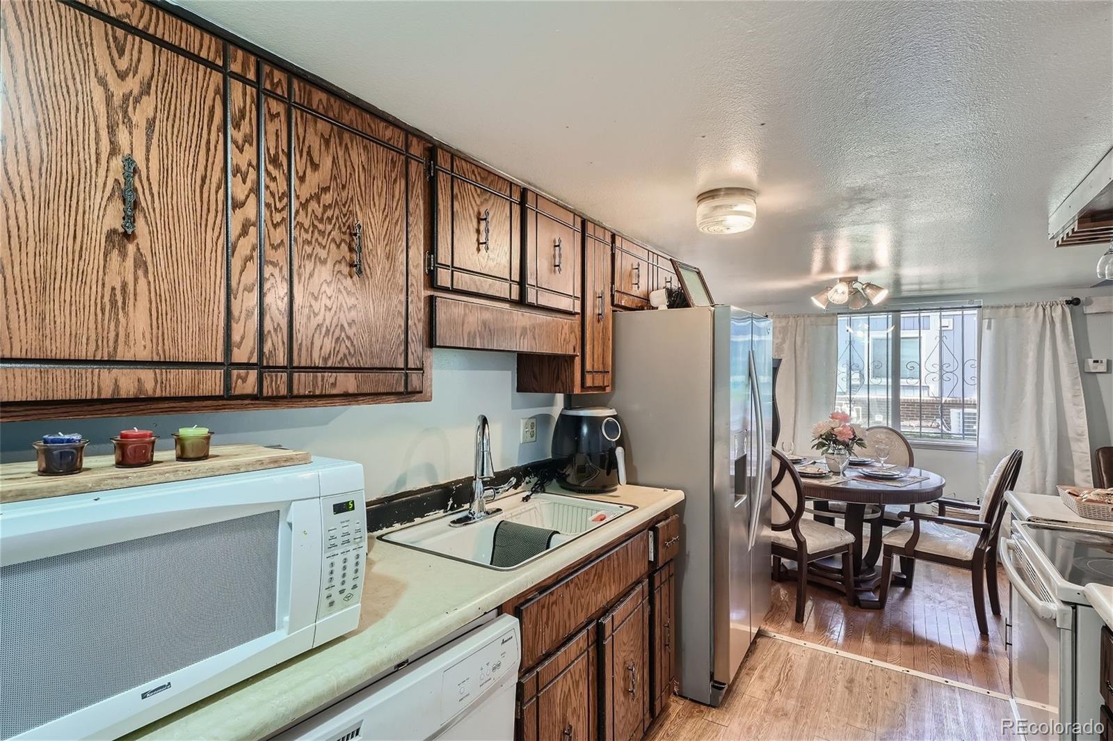 MLS Image #3 for 1293 s wheeling way,aurora, Colorado