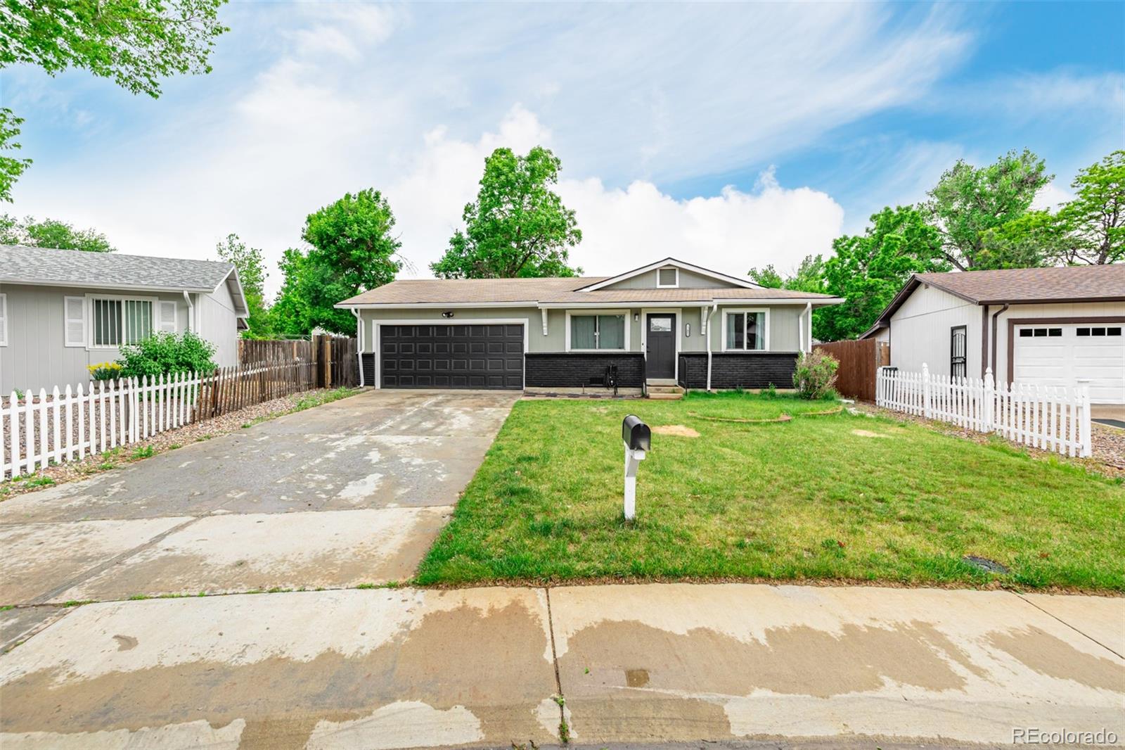 MLS Image #2 for 13052 e arkansas drive,aurora, Colorado