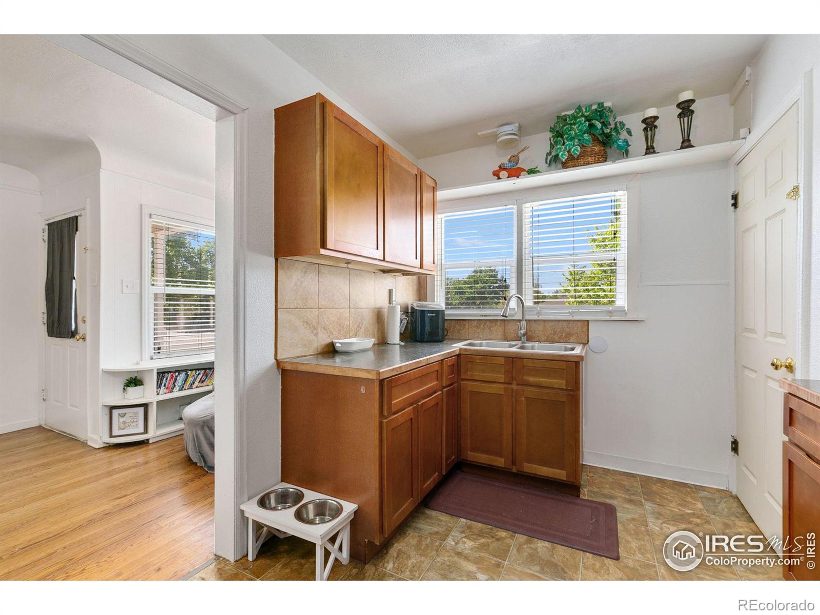 MLS Image #4 for 2045  6th avenue,greeley, Colorado