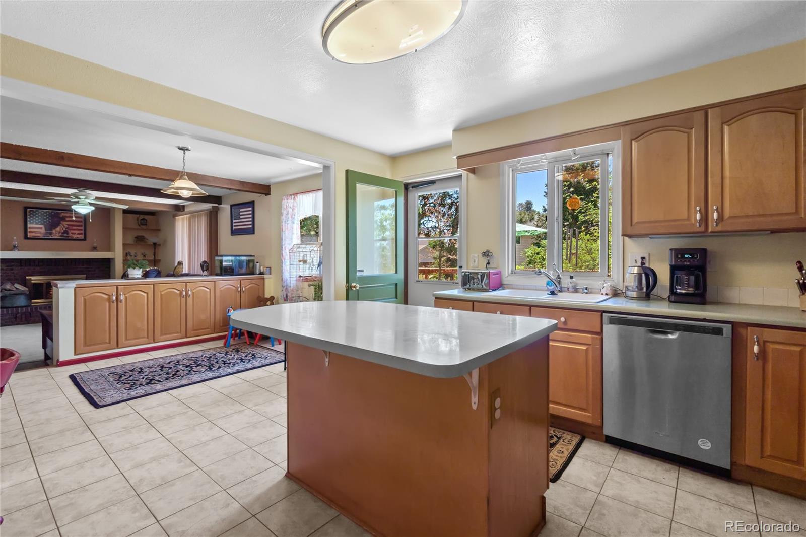 MLS Image #8 for 13318 e florida avenue,aurora, Colorado