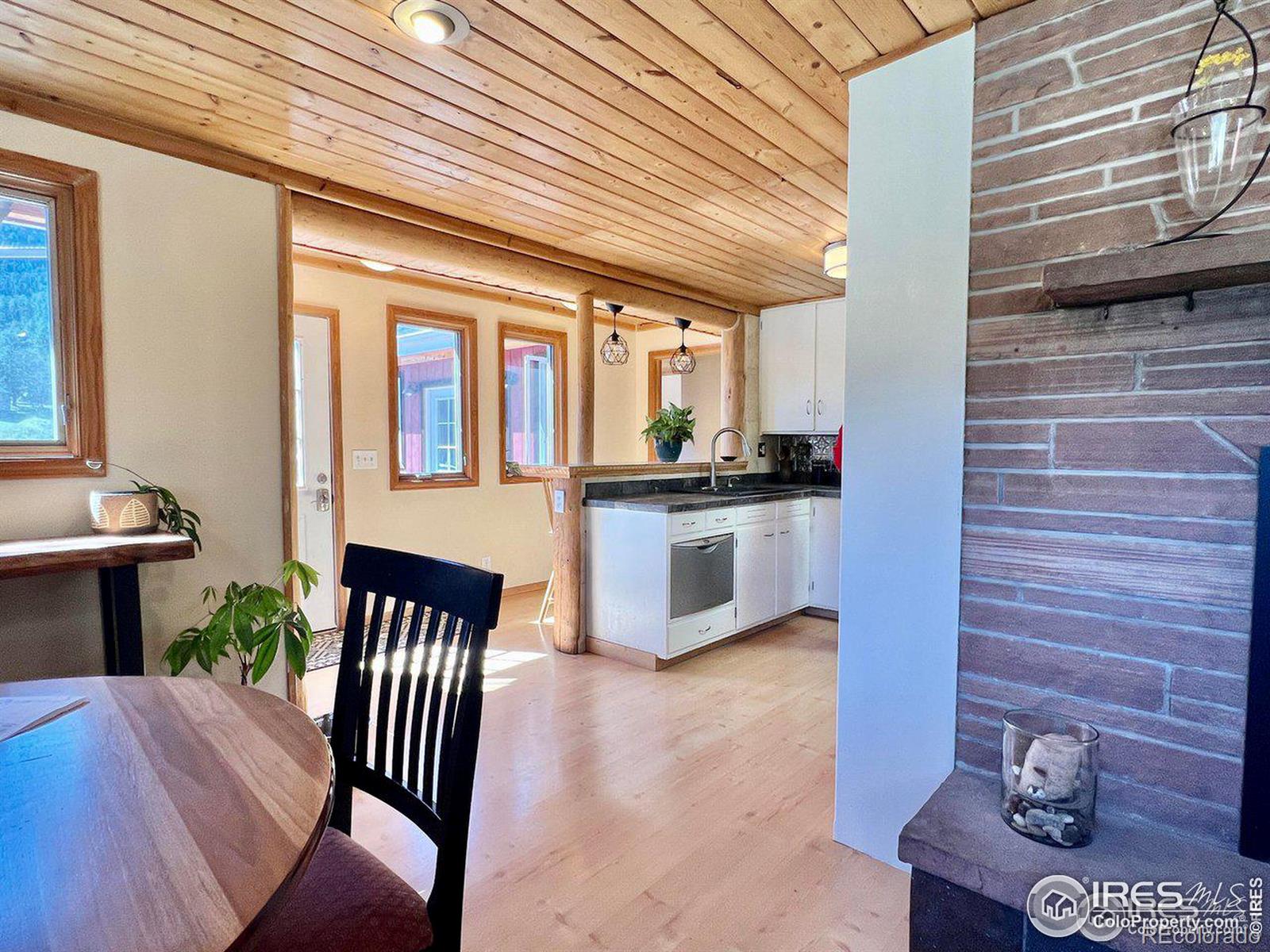 MLS Image #6 for 545  pinewood drive,lyons, Colorado