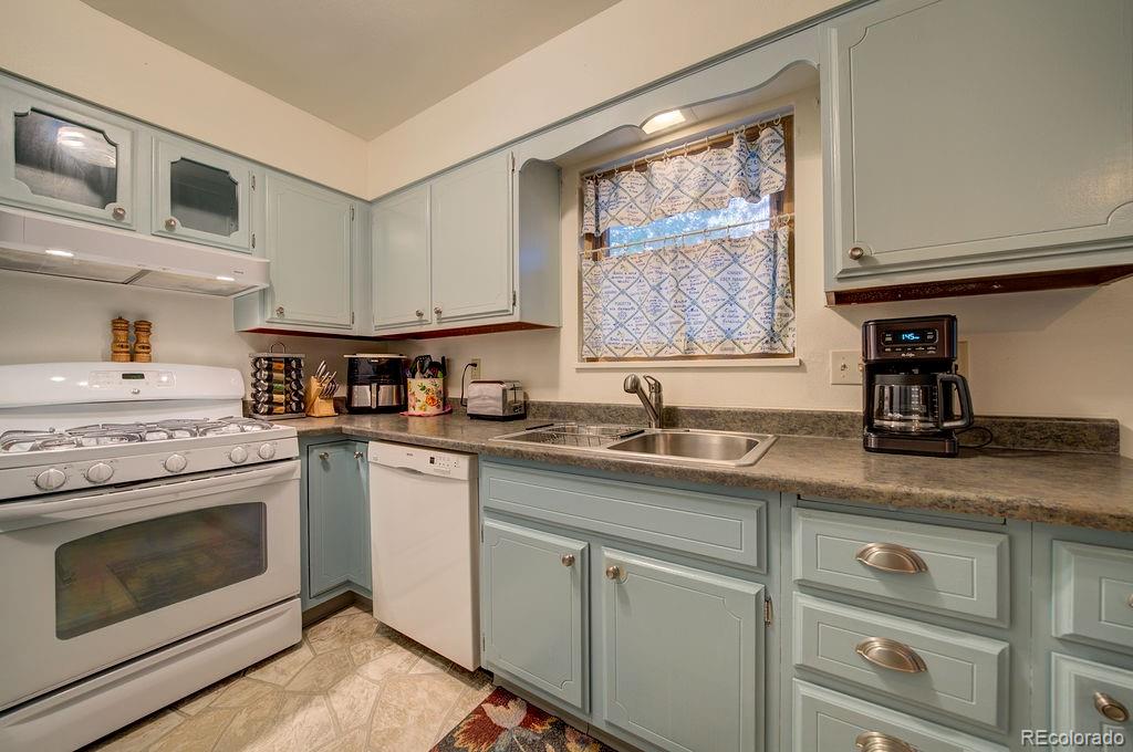 MLS Image #23 for 1141  drake circle,colorado springs, Colorado