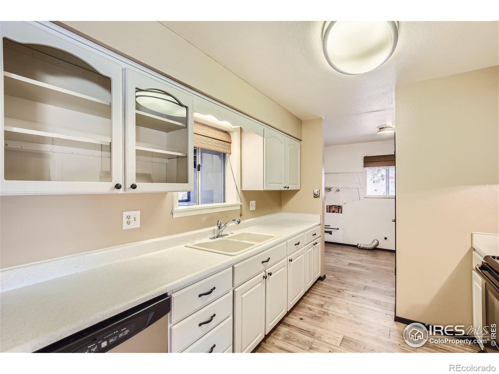 MLS Image #9 for 1023 w 32nd street,loveland, Colorado