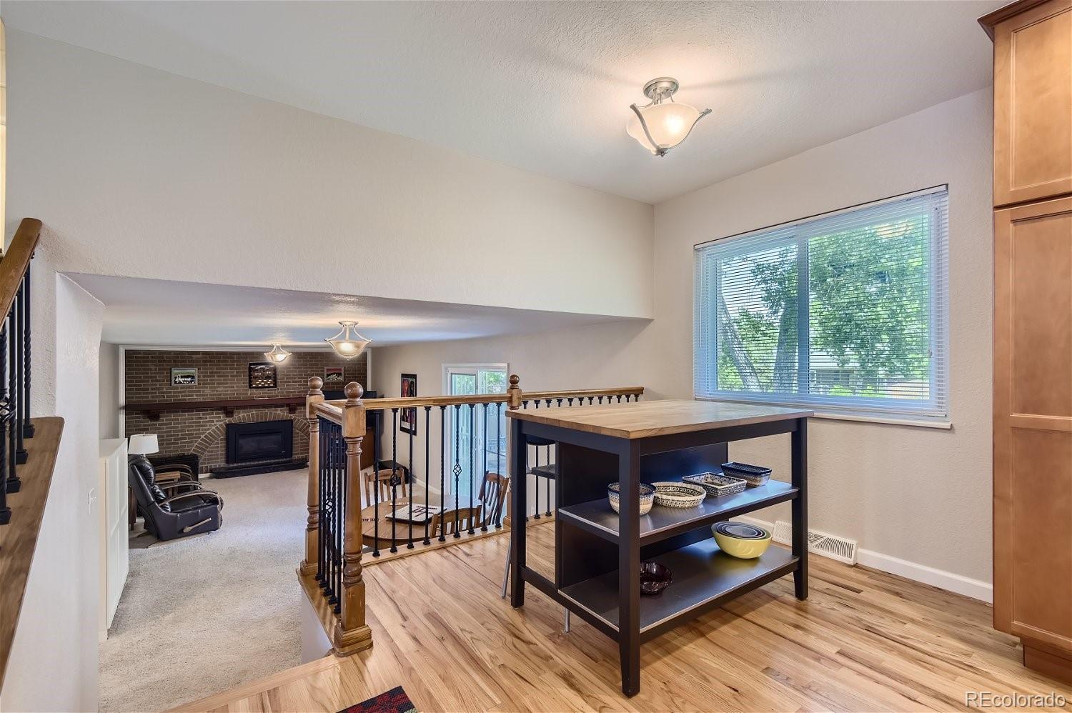 MLS Image #11 for 7651 e cornell avenue,denver, Colorado