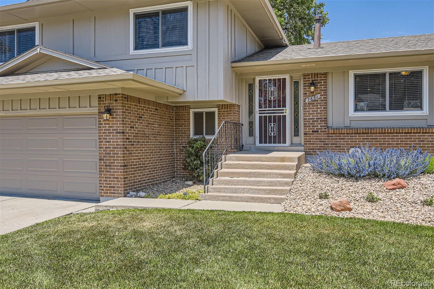 MLS Image #2 for 7651 e cornell avenue,denver, Colorado