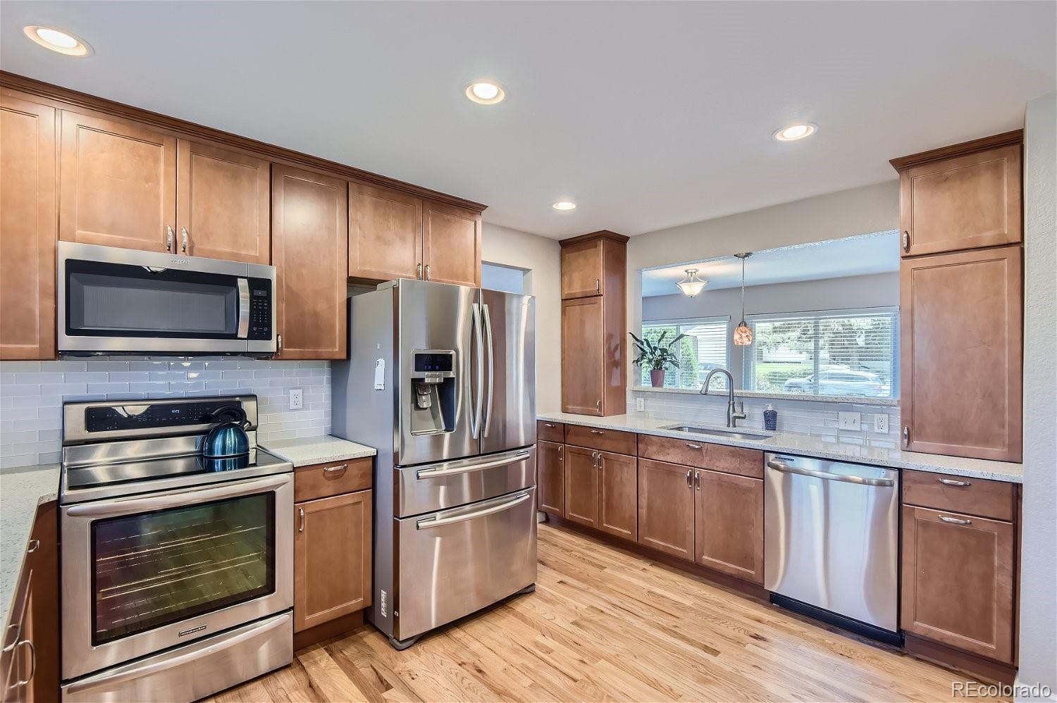 MLS Image #9 for 7651 e cornell avenue,denver, Colorado