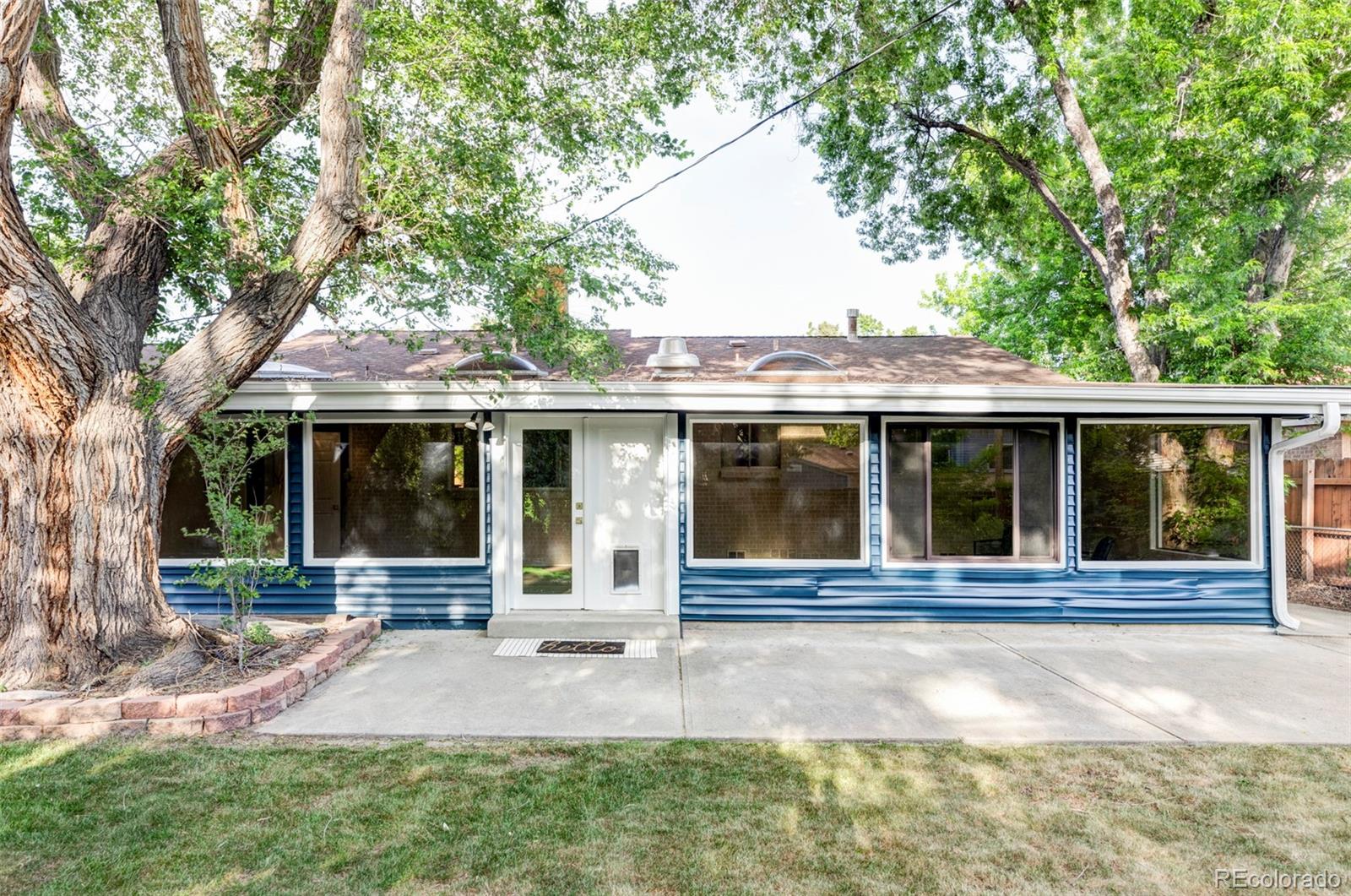 MLS Image #23 for 3003 s ivan way,denver, Colorado