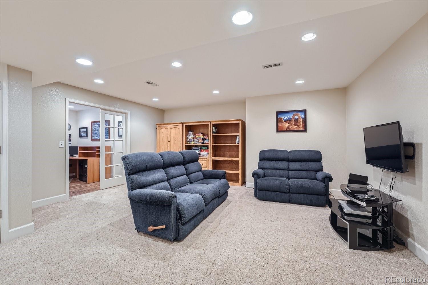 MLS Image #22 for 15063  columbine court,thornton, Colorado