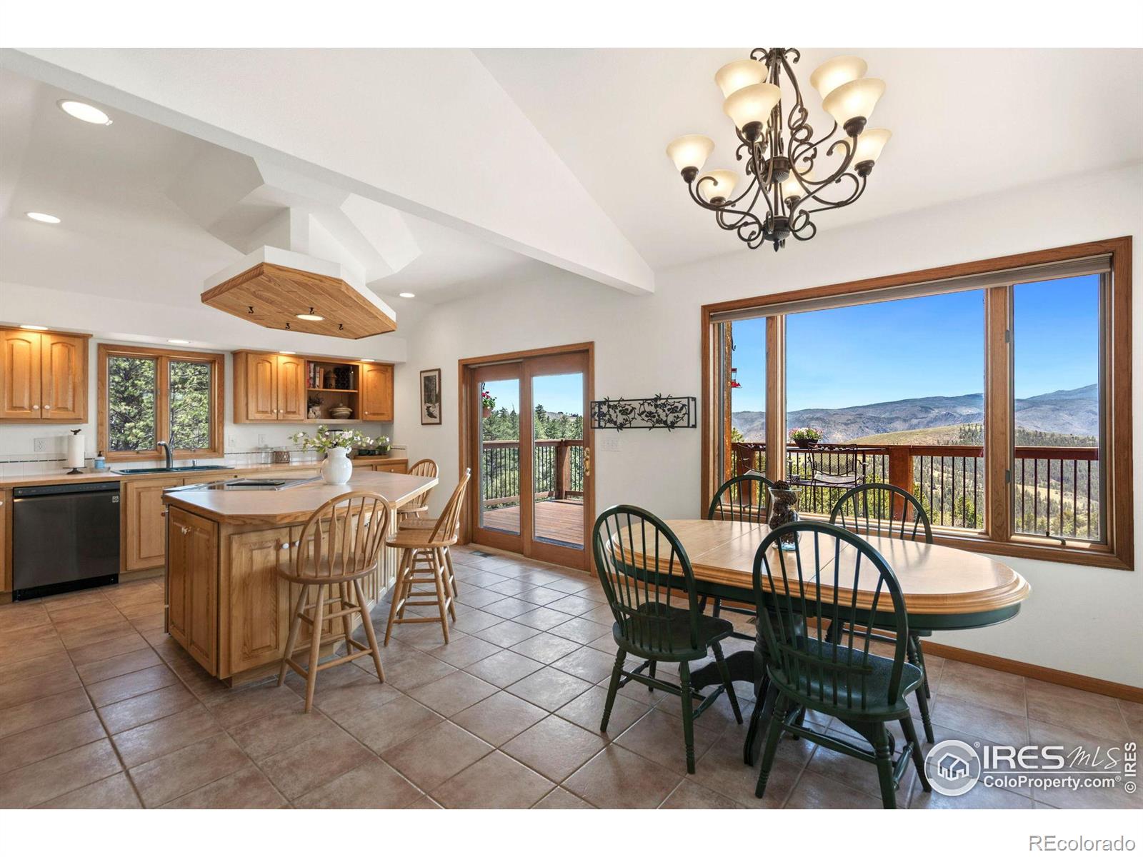 MLS Image #12 for 321  guardian peak drive,livermore, Colorado