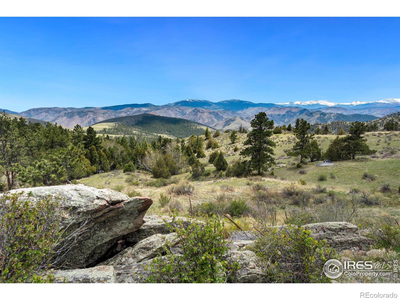 MLS Image #33 for 321  guardian peak drive,livermore, Colorado