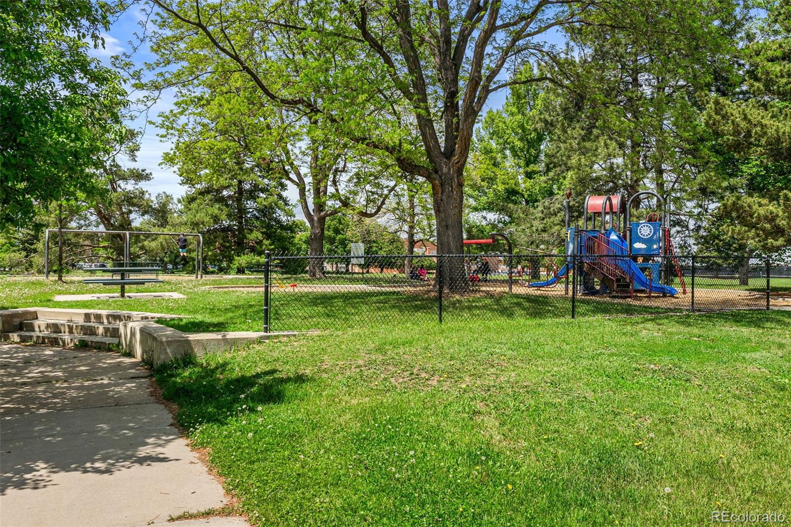 MLS Image #46 for 3885 s jersey street,denver, Colorado