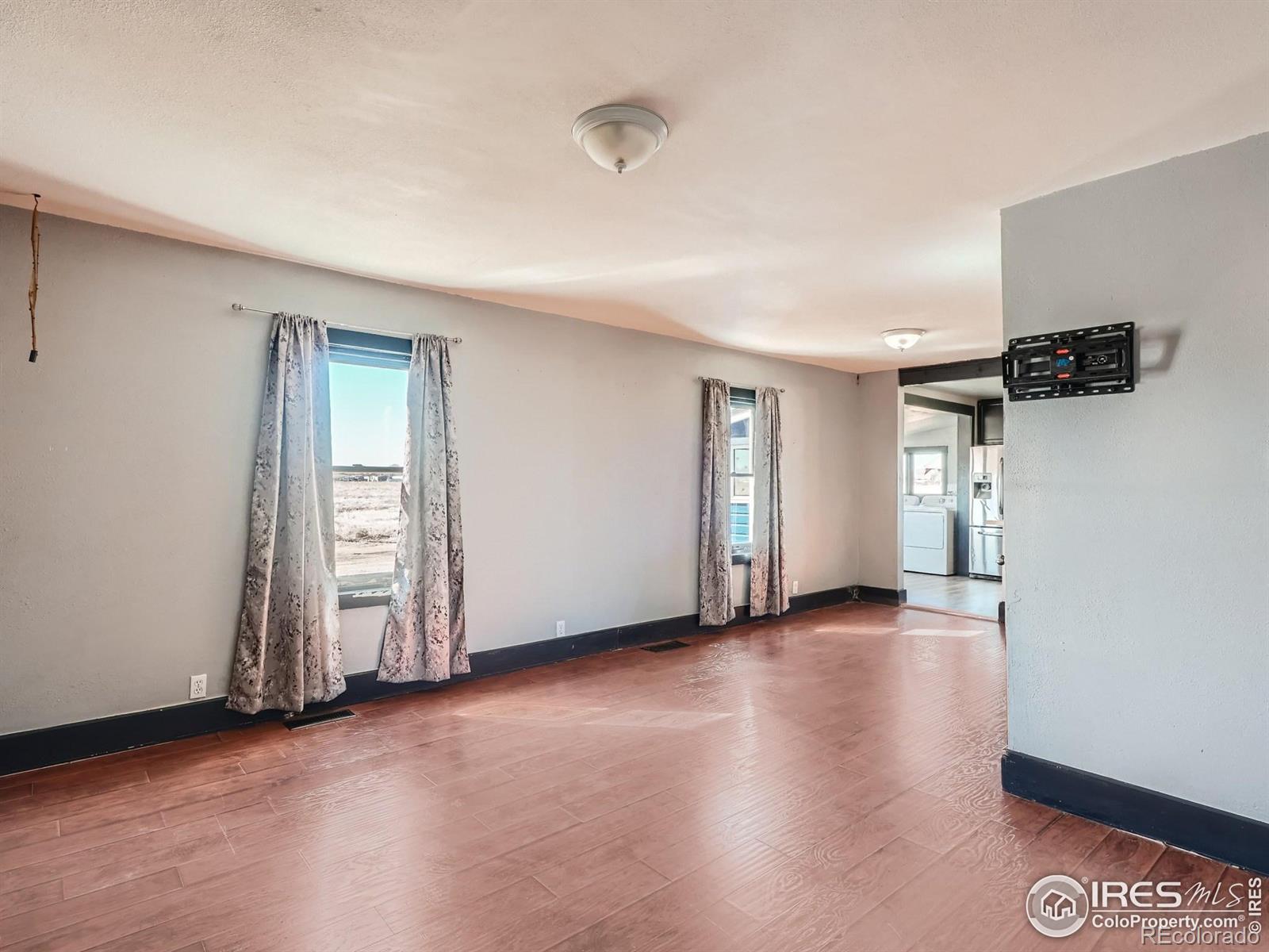 MLS Image #8 for 700  reynolds avenue,platteville, Colorado