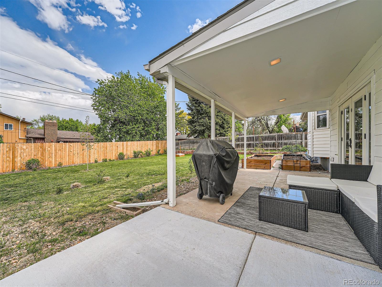 MLS Image #28 for 3366 s chester court,denver, Colorado