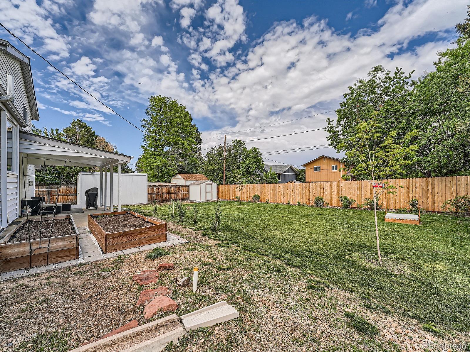 MLS Image #29 for 3366 s chester court,denver, Colorado