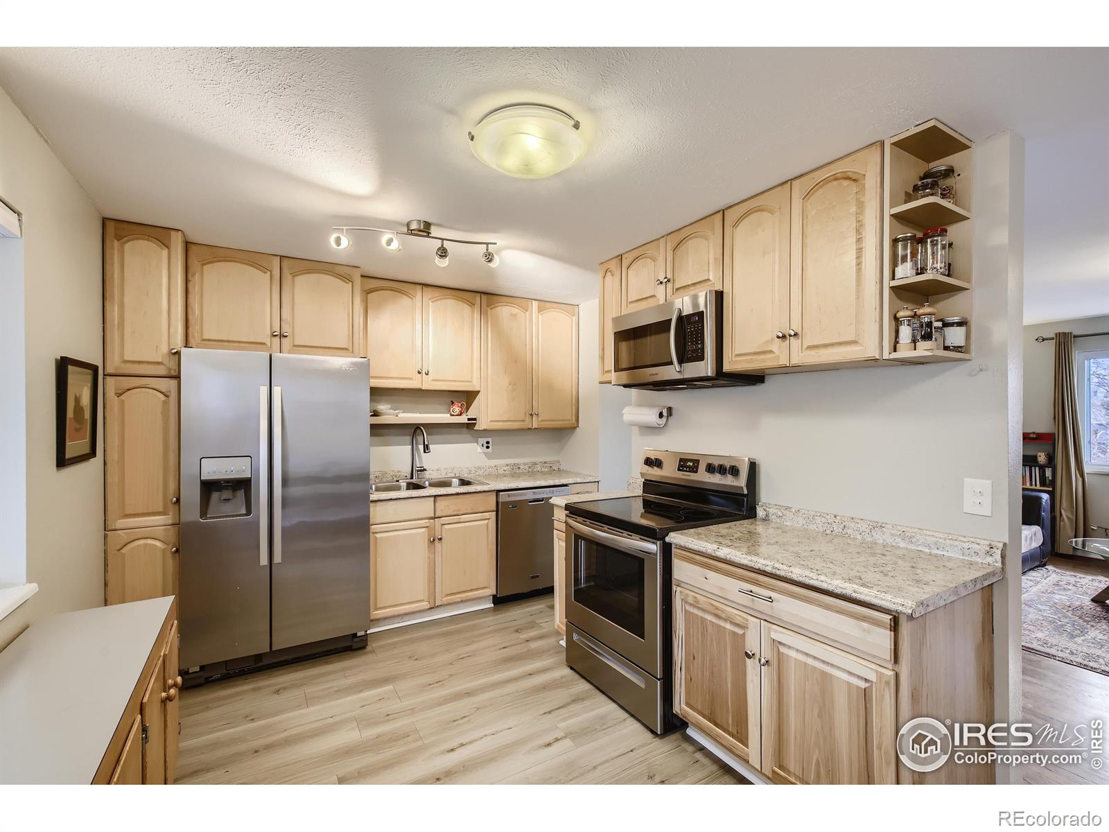 MLS Image #6 for 1480  chambers drive,boulder, Colorado