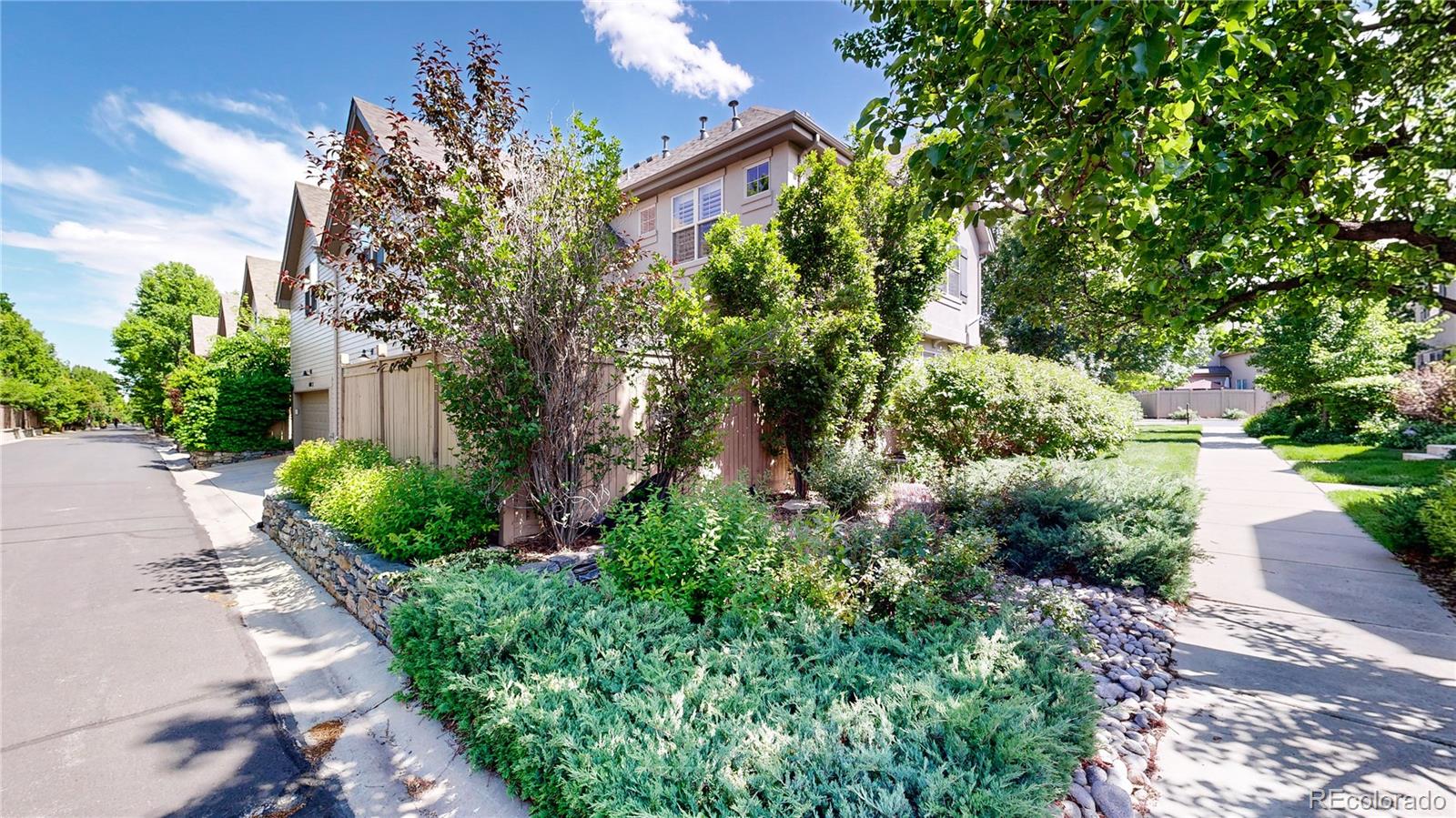 MLS Image #34 for 440  syracuse street,denver, Colorado