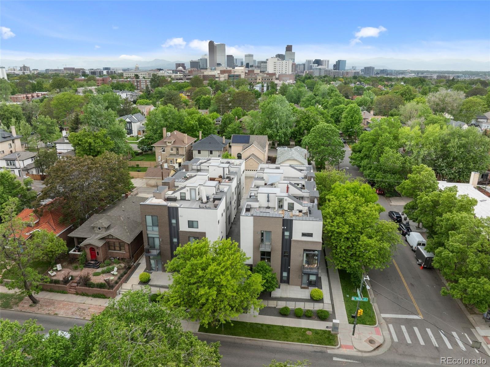 MLS Image #37 for 2055 n york street,denver, Colorado