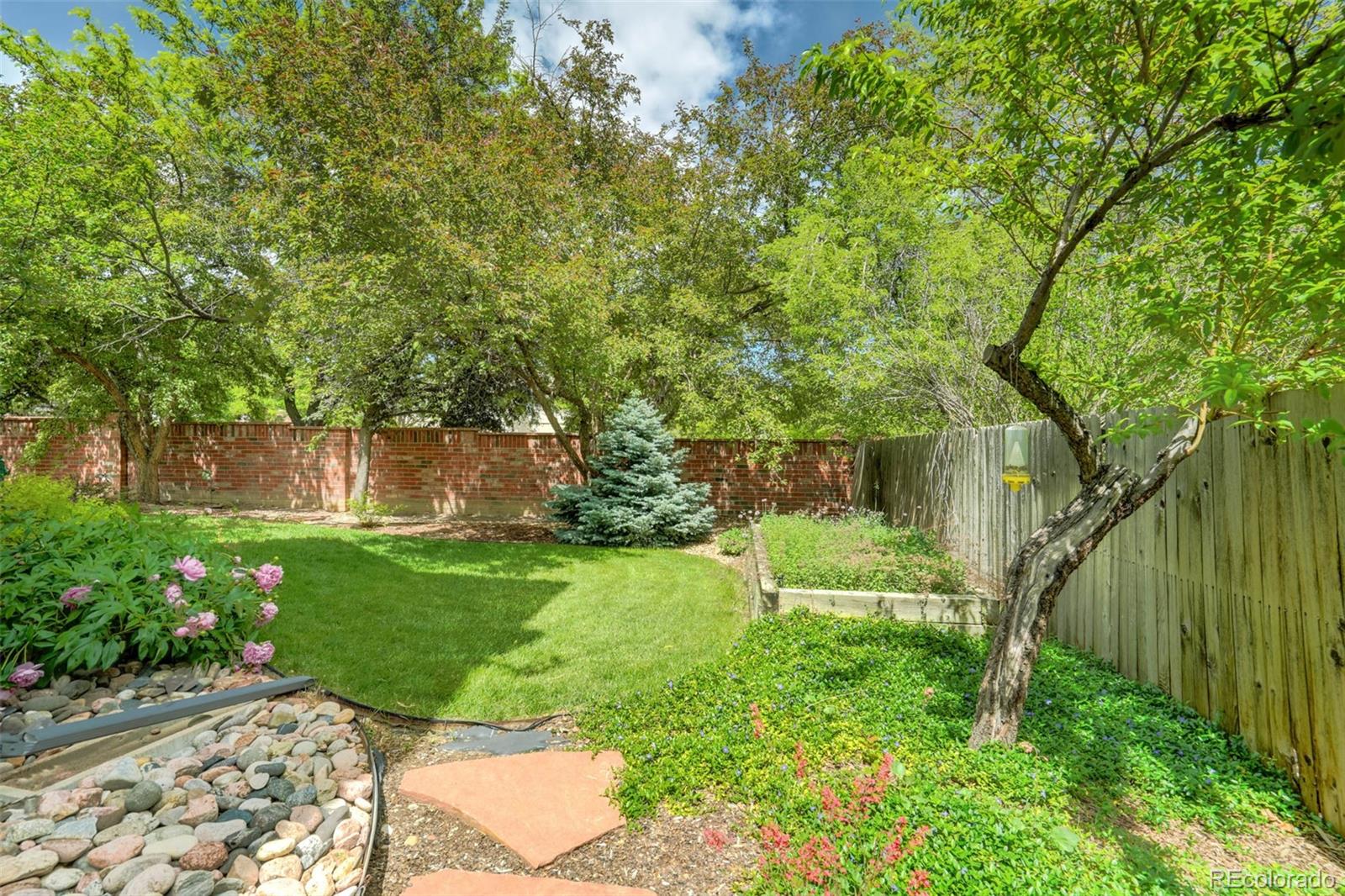 MLS Image #46 for 11677 e powers avenue,englewood, Colorado