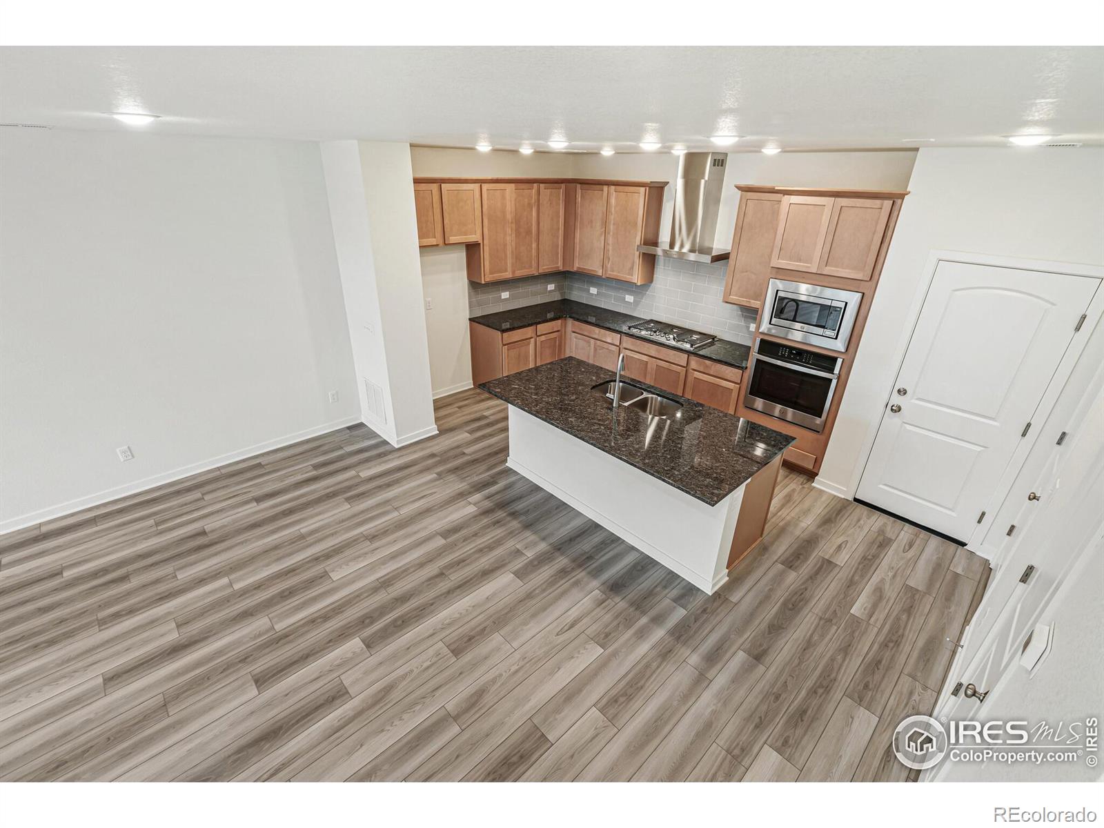 MLS Image #18 for 2732  eddystone way,loveland, Colorado