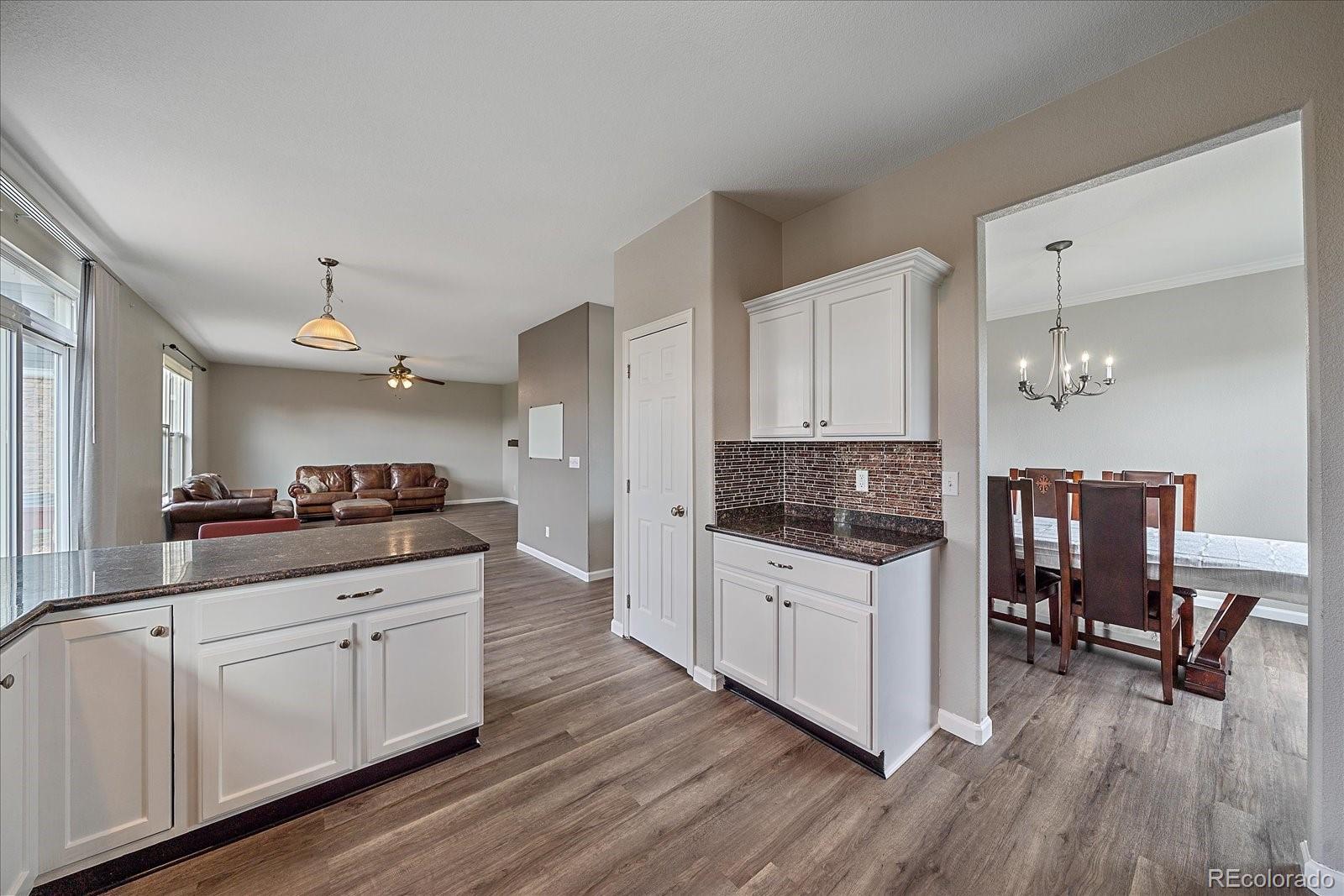 MLS Image #10 for 7173 s oak hill court,aurora, Colorado