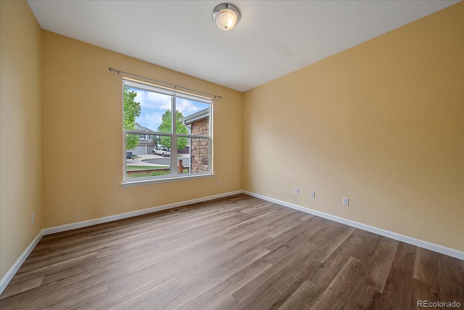 MLS Image #12 for 7173 s oak hill court,aurora, Colorado