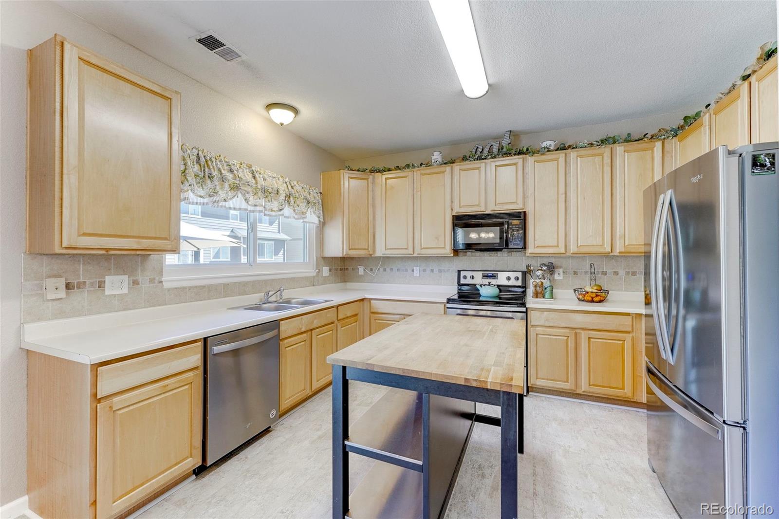 MLS Image #13 for 3475 e 140th avenue,thornton, Colorado