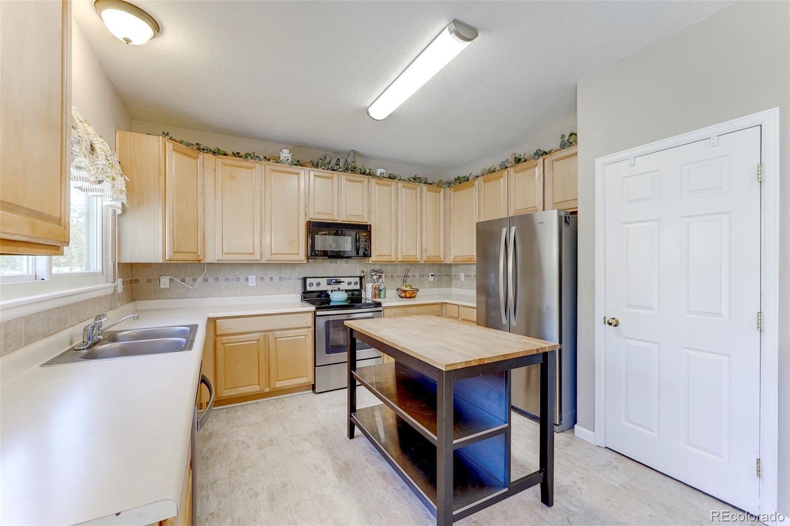 MLS Image #14 for 3475 e 140th avenue,thornton, Colorado