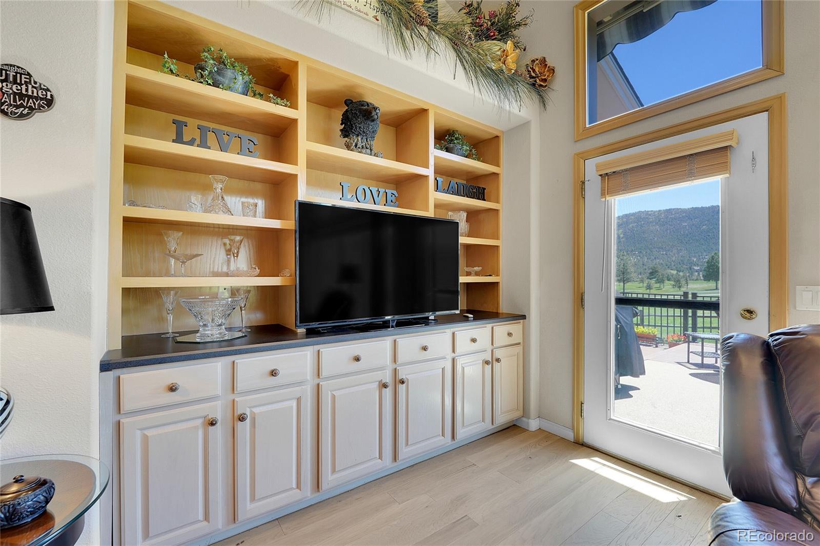 MLS Image #11 for 1600  wapiti circle,estes park, Colorado