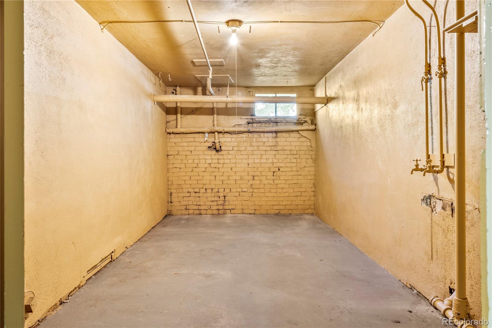 MLS Image #20 for 1167 n logan street 4,denver, Colorado