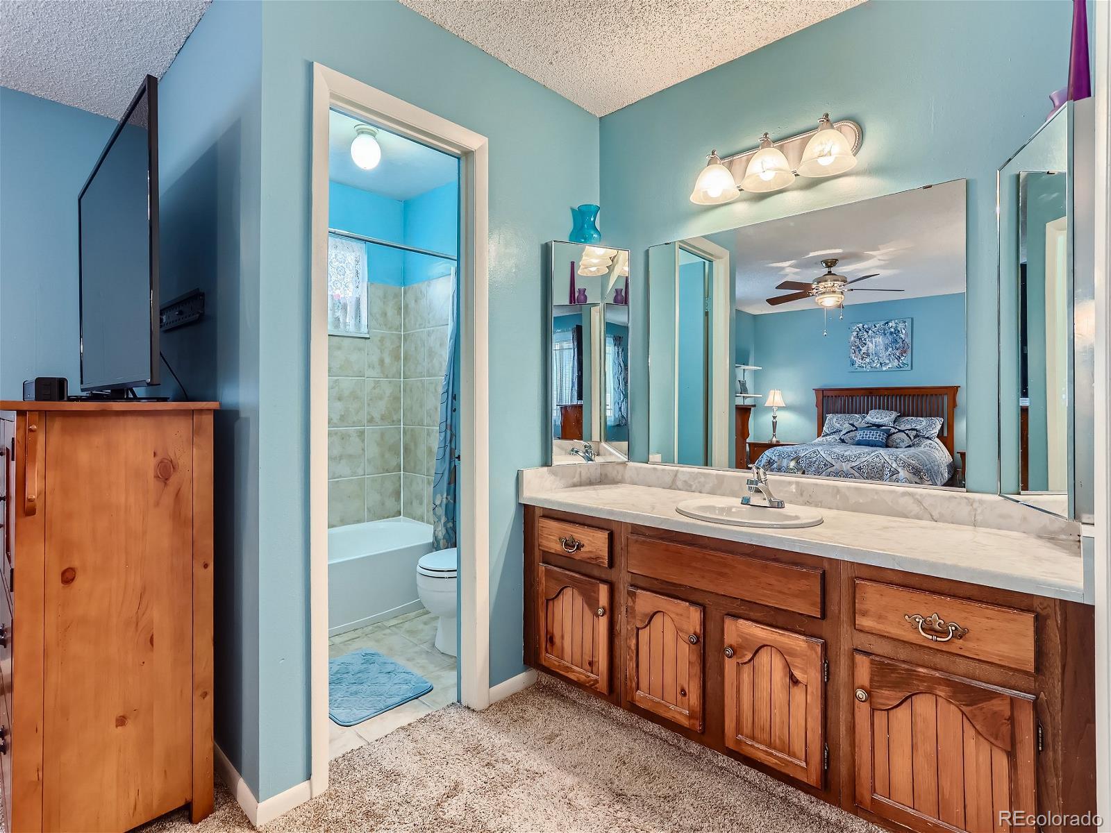 MLS Image #15 for 14160 e gunnison place,aurora, Colorado