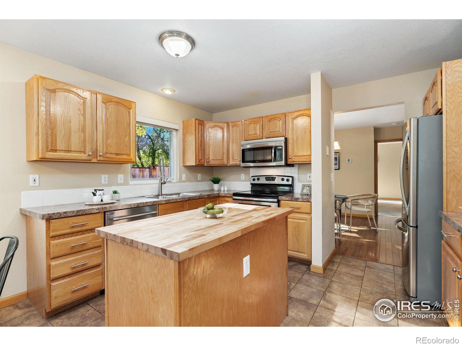 MLS Image #10 for 1621  ukiah lane,fort collins, Colorado