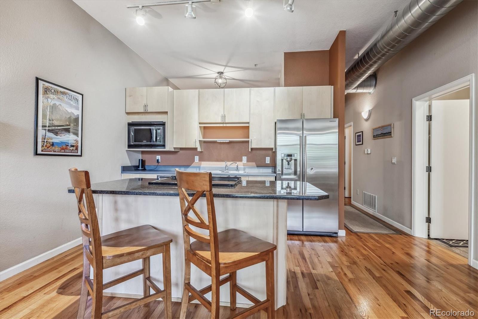 MLS Image #10 for 7525 e 1st place,denver, Colorado