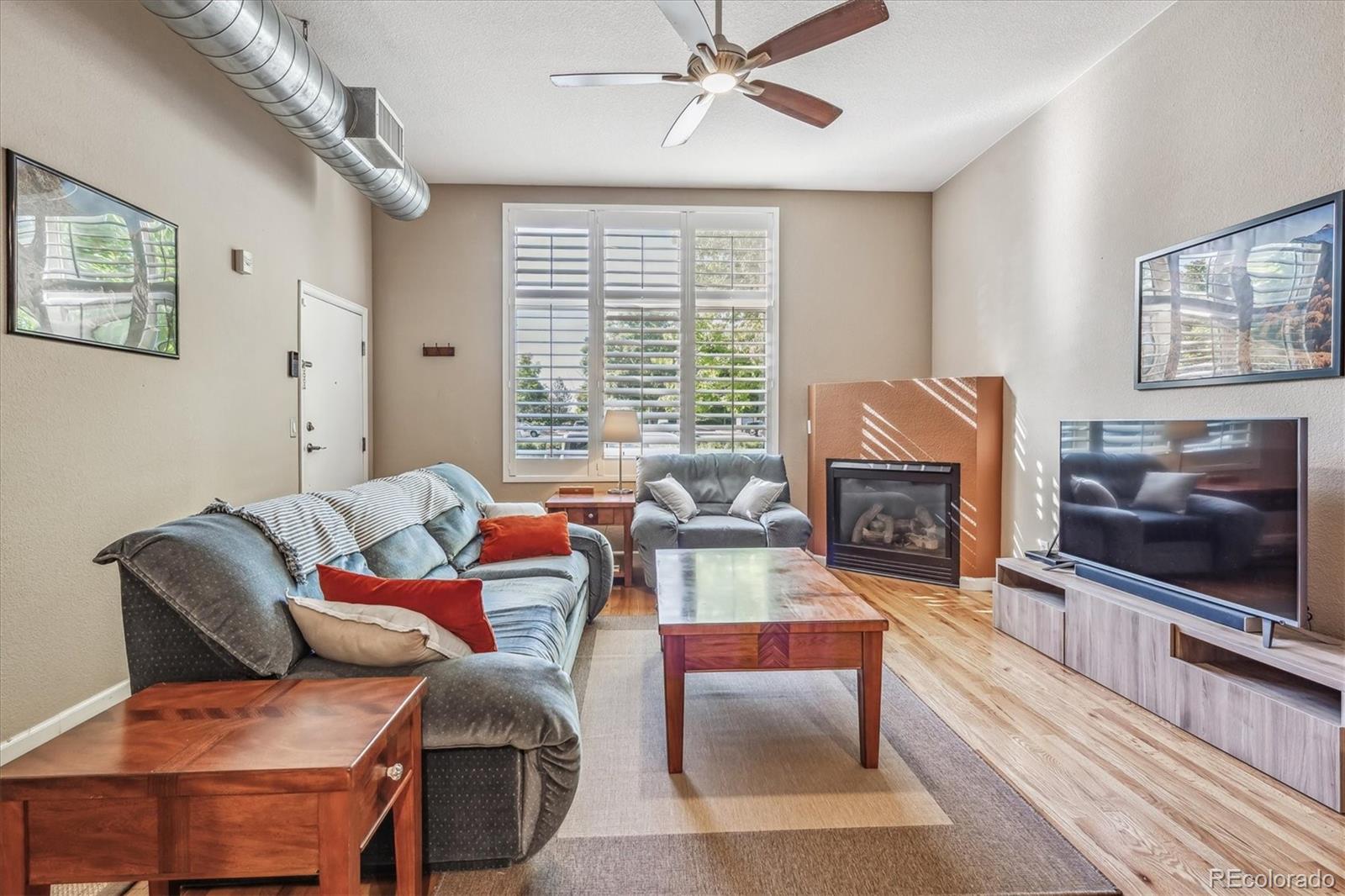 MLS Image #5 for 7525 e 1st place,denver, Colorado